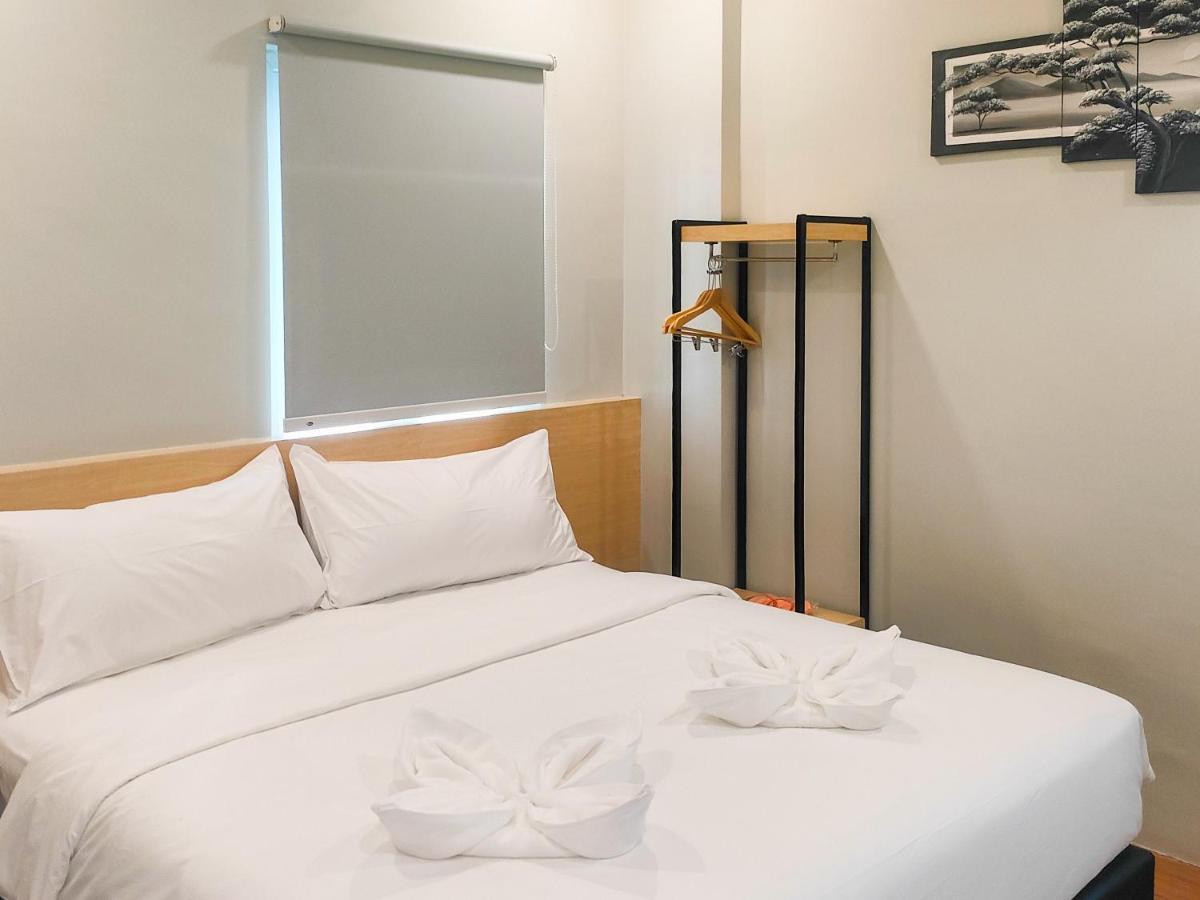 Travel Biz Hotel Medan Mitra Reddoorz Ngoại thất bức ảnh